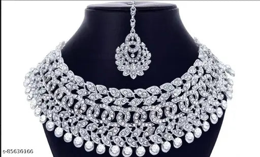 Lustrelia White Austrian Diamond Rhodium Jewellery Set