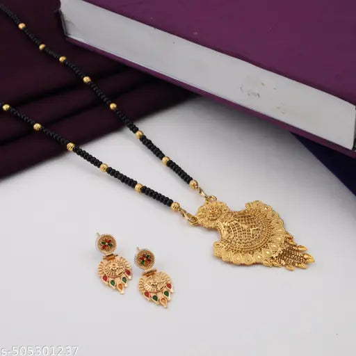 Lustrelia Simmering Mangalsutra Combo – Grace with Tradition