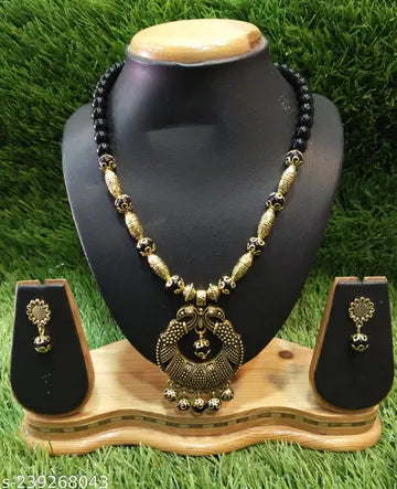 Lustrelia Elegant Royal Jewellery set